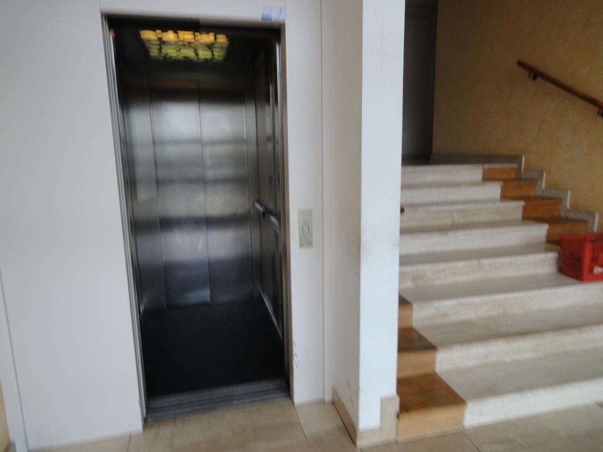 Logement Type Studio 1 Piece Proche Zenith Strasbourg Exteriör bild